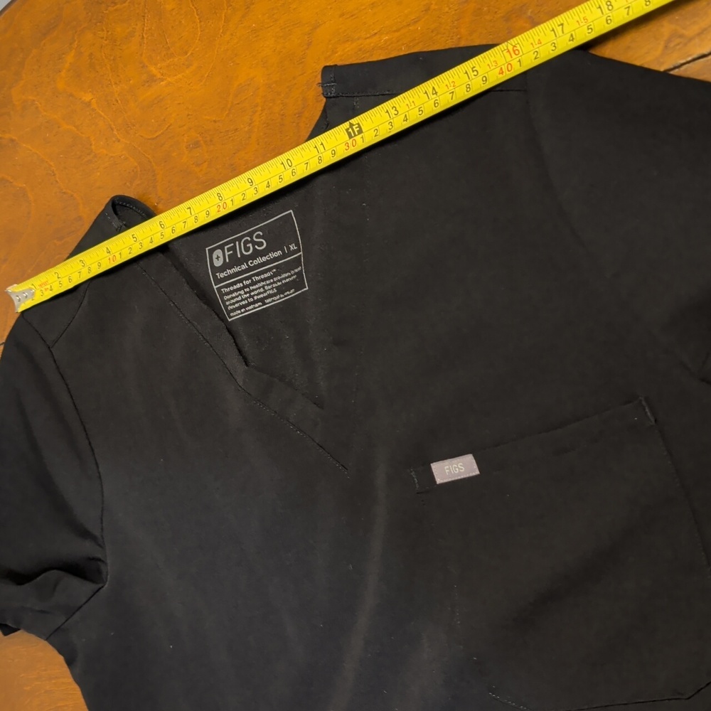Figs Black V-Neck Short Sleeve Scrub Top XL - Picture 5 of 10